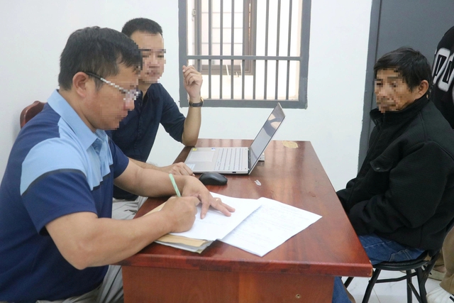 Bỏ trốn khi đang chấp hành án, người đàn ông bị bắt sau 36 năm- Ảnh 1. Bỏ trốn khi đang chấp hành án, người đàn ông bị bắt sau 36 năm- Ảnh 1.