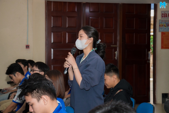 Trung b&igrave;nh 2 ng&agrave;y xảy ra một vụ &lsquo;bắt c&oacute;c online&rsquo;: Nh&agrave; trường l&agrave;m ngay điều n&agrave;y - Ảnh 4.