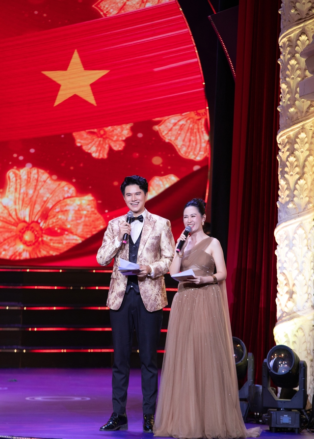 Ai đã vượt Trấn Thành thắng giải MC ở 'Mai vàng'? - Ảnh 2.