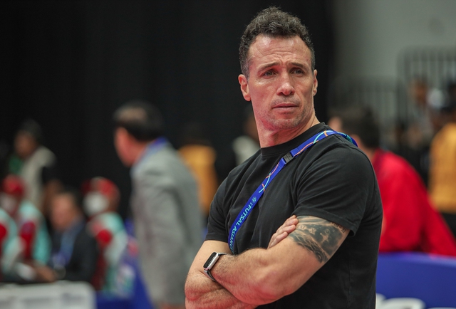 HLV Giustozzi nói điều bất ngờ sau trận thua đáng tiếc Thái Lan: ‘Việt Nam chơi tốt hơn nhưng…’- Ảnh 1. HLV Giustozzi nói điều bất ngờ sau trận thua đáng tiếc Thái Lan: ‘Việt Nam chơi tốt hơn nhưng…’- Ảnh 1.