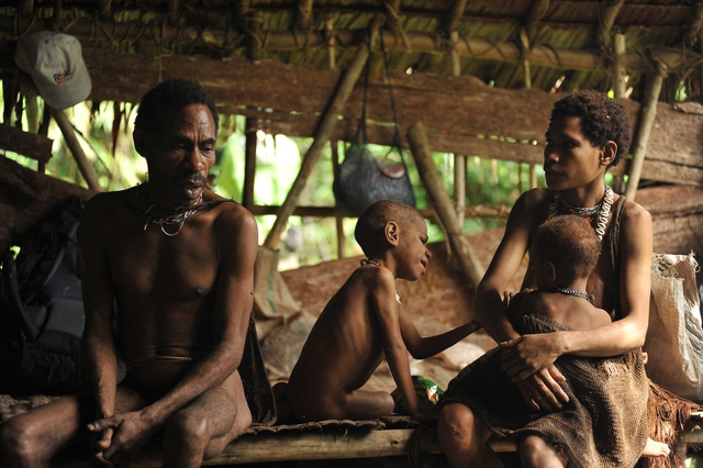 Trong cõi không ở nơi tận cùng thế giới - Ảnh 6. Trong cõi không ở nơi tận cùng thế giới - Ảnh 6.