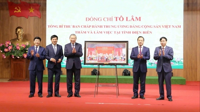 - Ảnh 2. - Ảnh 2.