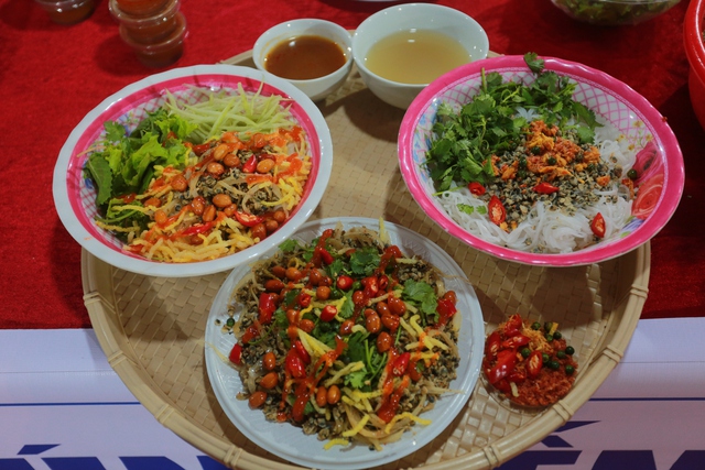 Gần 300 sản phẩm OCOP có mặt tại Ngày hội sản phẩm Quảng Trị - Xuân Bính Ngọ 2026- Ảnh 3. Gần 300 sản phẩm OCOP có mặt tại Ngày hội sản phẩm Quảng Trị - Xuân Bính Ngọ 2026- Ảnh 3.