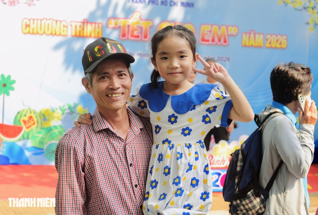 900 Trẻ em TP.HCM nhận qu&agrave; tết v&agrave; 1 triệu đồng dịp Tết B&iacute;nh Ngọ 2026 - Ảnh 4.