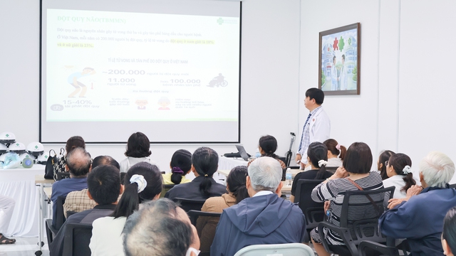 Trang bị kỹ năng sơ cấp cứu dịp tết: &lsquo;Thời gian v&agrave;ng&rsquo; quyết định sự sống - Ảnh 1.