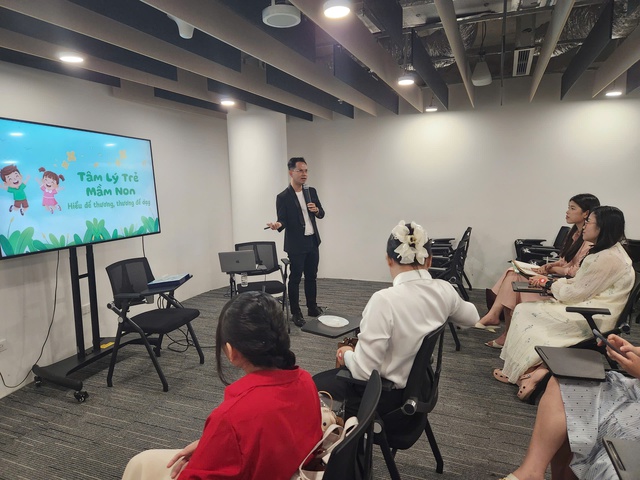 'Dạy trẻ như x&acirc;y nh&agrave;, gi&aacute;o dục mầm non l&agrave; x&acirc;y m&oacute;ng nh&agrave;' - Ảnh 2.