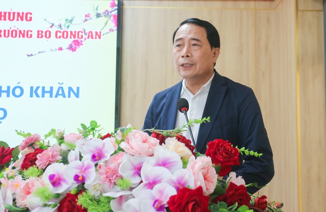 Để người dân khó khăn có cái tết đủ đầy hơn- Ảnh 3. Để người dân khó khăn có cái tết đủ đầy hơn- Ảnh 3.