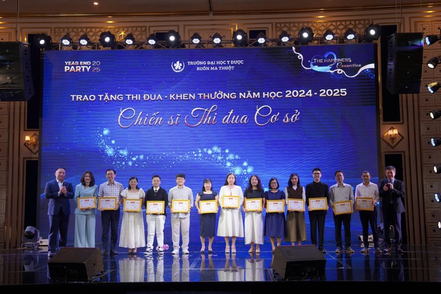 Trường ĐH Y Dược Bu&ocirc;n Ma Thuột ra mắt Quỹ Hạnh Ph&uacute;c v&igrave; cộng đồng- Ảnh 3.