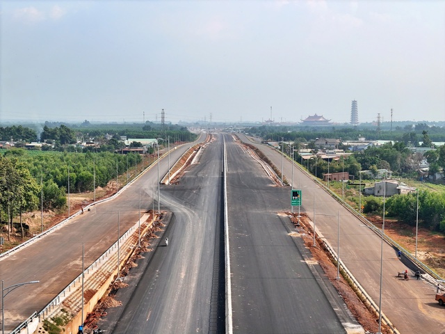 Đề xuất khai thác tạm cao tốc Biên Hòa - Vũng Tàu trước tết- Ảnh 5. Đề xuất khai thác tạm cao tốc Biên Hòa - Vũng Tàu trước tết- Ảnh 5.