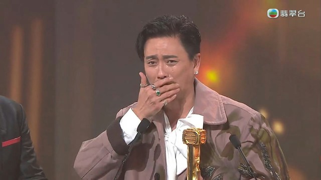 Xa Thi Mạn, Huỳnh T&ocirc;ng Trạch đoạt Thị hậu, Thị đến TVB - Ảnh 3.