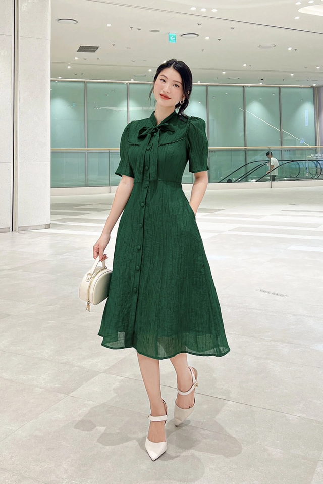 Diện sắc xanh lá cây, làm sao để không bị già? - Ảnh 4.