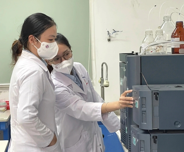 Siết quản lý mỹ phẩm: Trách nhiệm nhà sản xuất, kinh doanh được đặt lên hàng đầu- Ảnh 1. Siết quản lý mỹ phẩm: Trách nhiệm nhà sản xuất, kinh doanh được đặt lên hàng đầu- Ảnh 1.