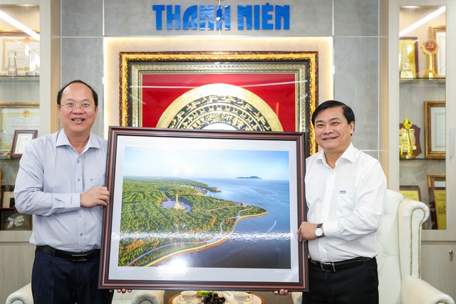 Tỉnh C&agrave; Mau tặng bằng khen B&aacute;o Thanh Ni&ecirc;n - Ảnh 1.