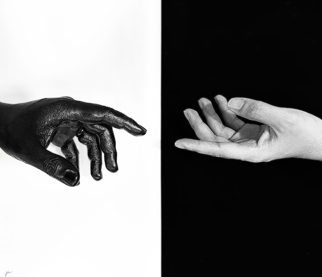 Nh&agrave; văn Việt Nam đoạt giải cuộc thi nhiếp ảnh trắng đen thế giới- Ảnh 1.