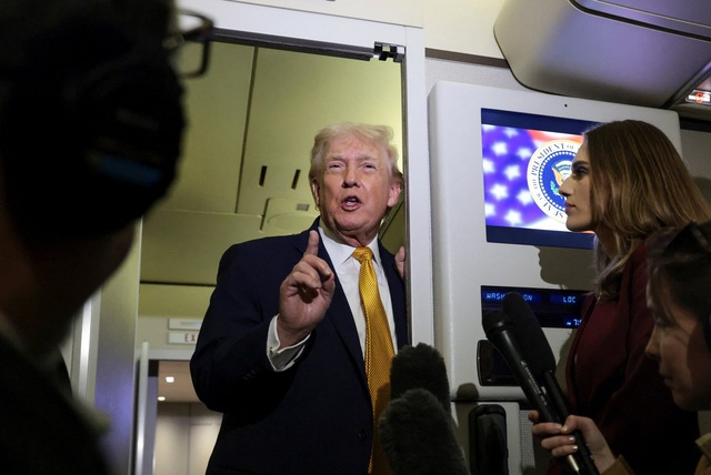 30 công dân Cuba chết trong chiến dịch của Mỹ ở Venezuela, ông Trump cảnh báo Colombia - Ảnh 2.