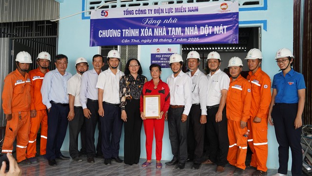 10 dấu ấn nổi bật của  EVNSPC trong năm 2025 - Ảnh 10.