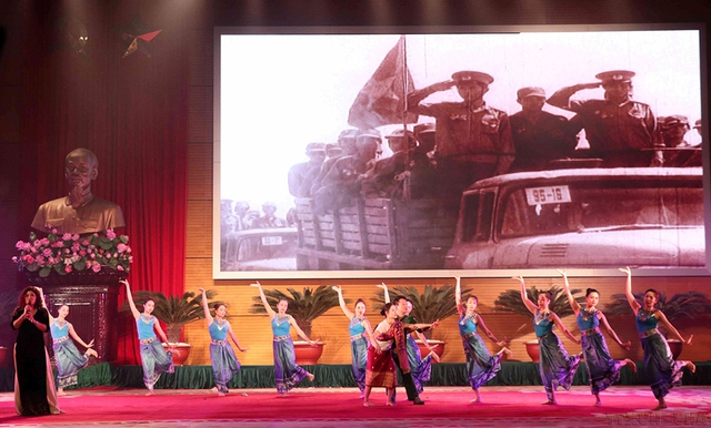 T&igrave;nh hữu nghị VN - Campuchia v&agrave; tầm nh&igrave;n thời đại mới - Ảnh 1.