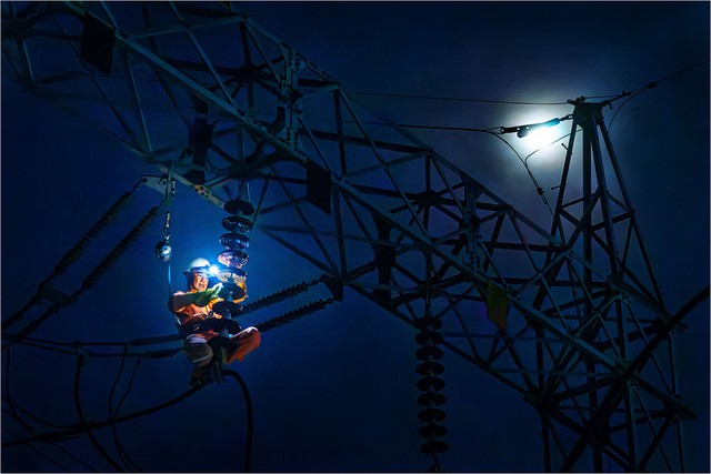 10 dấu ấn nổi bật của  EVNSPC trong năm 2025 - Ảnh 6.