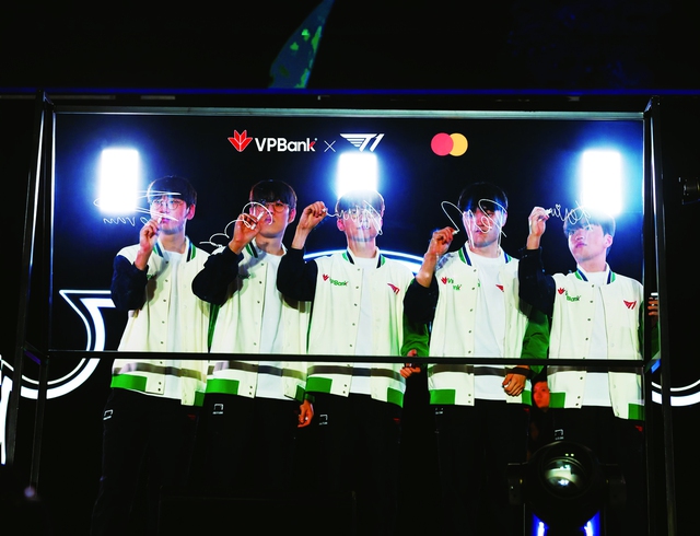 VPBank ‘chơi lớn’ ra mắt thẻ độc quyền cho gamer với chữ ký T1 - Ảnh 1.
