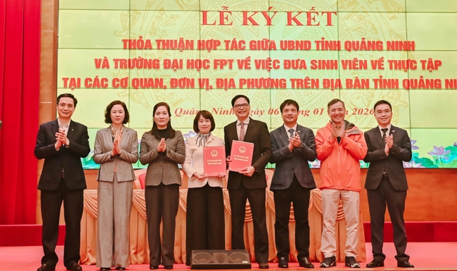 Sinh viên về cơ sở, tiếp sức Quảng Ninh thực thi Nghị quyết 57 - Ảnh 2.