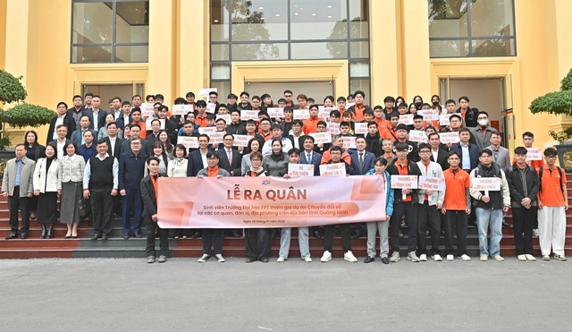 Sinh viên về cơ sở, tiếp sức Quảng Ninh thực thi Nghị quyết 57 - Ảnh 1.