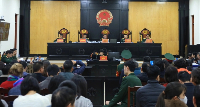 2 cựu thiếu tướng qu&acirc;n đội khai g&igrave; về sai phạm dự &aacute;n s&acirc;n bay Nha Trang? - Ảnh 1.