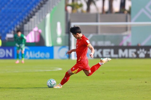 Đội tuyển U.23 Việt Nam như chiếc hộp kỳ diệu, c&agrave;ng mở ra c&agrave;ng kh&oacute; lường - Ảnh 4.