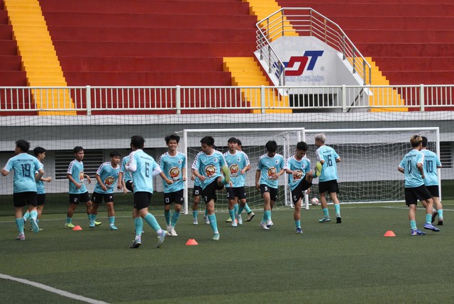 Từ trọng tài V-League đến HLV đội tân binh sinh viên: Lấy U.23 Việt Nam làm tấm gương sáng- Ảnh 6. Từ trọng tài V-League đến HLV đội tân binh sinh viên: Lấy U.23 Việt Nam làm tấm gương sáng- Ảnh 6.