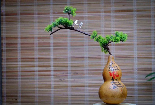 H&ocirc; biến quả bầu hồ l&ocirc; th&agrave;nh những t&aacute;c phẩm độc đ&aacute;o - Ảnh 4.