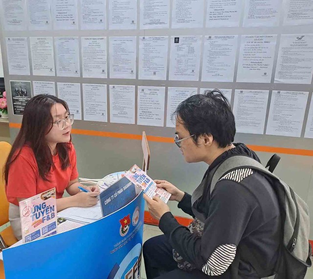 Những kỹ năng n&agrave;o được doanh nghiệp săn đ&oacute;n năm 2026 ? - Ảnh 1.