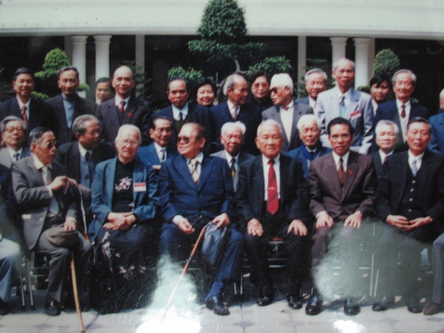 Phan Tư Nghĩa - người tr&iacute; thức trong Quốc hội - Ảnh 1.