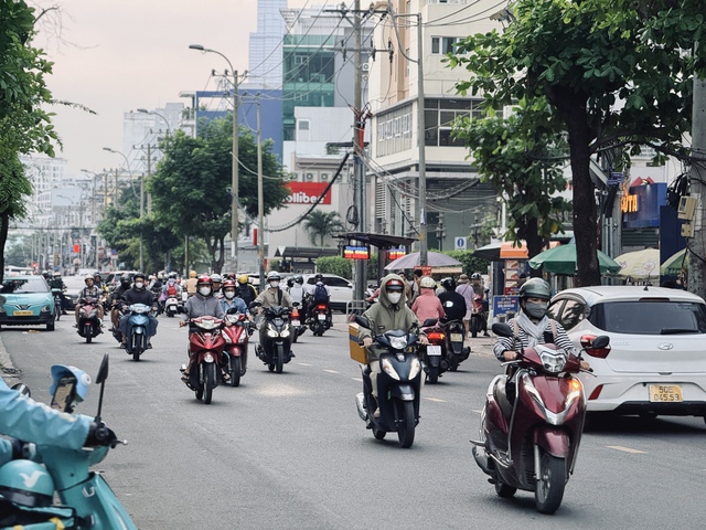 S&aacute;ng nay TP.HCM se lạnh 20 độ C- Ảnh 2.