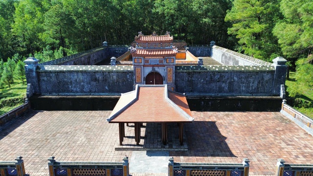 Đề nghị th&aacute;o dỡ c&ocirc;ng tr&igrave;nh "lạ" trong di t&iacute;ch lăng Từ Dũ v&agrave; lăng Thiệu Trị - Ảnh 3.