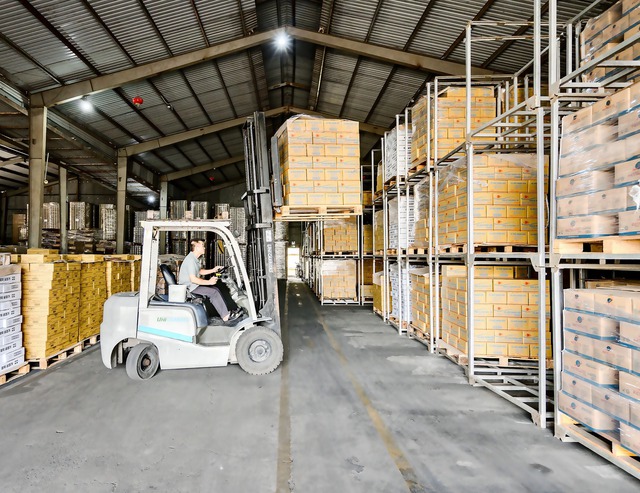 Công ty CP Đồ hộp Hạ Long tạm dừng hoạt động nhà máy 14 ngày- Ảnh 2. Công ty CP Đồ hộp Hạ Long tạm dừng hoạt động nhà máy 14 ngày- Ảnh 2.