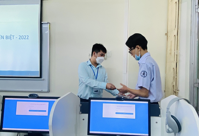 Xu hướng thi tuyển sinh đại học trên máy tính - Ảnh 1.