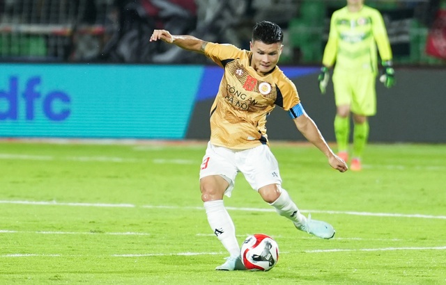 Cúp Shopee Cup đến Hà Nội, CĐV đừng lỡ cơ hội giao lưu cùng Quang Hải và Văn Hậu- Ảnh 2. Cúp Shopee Cup đến Hà Nội, CĐV đừng lỡ cơ hội giao lưu cùng Quang Hải và Văn Hậu- Ảnh 2.