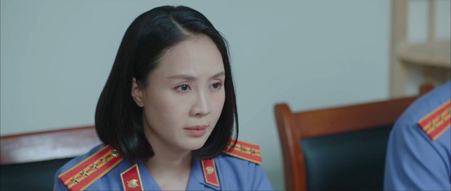 Hồng Diễm nói gì về vai diễn gây tranh cãi trong ‘Lằn ranh’? - Ảnh 1.