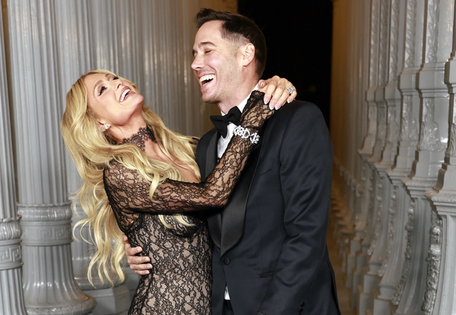 Paris Hilton thừa nhận vụ lộ băng sex ám ảnh mình suốt đời - Ảnh 4.