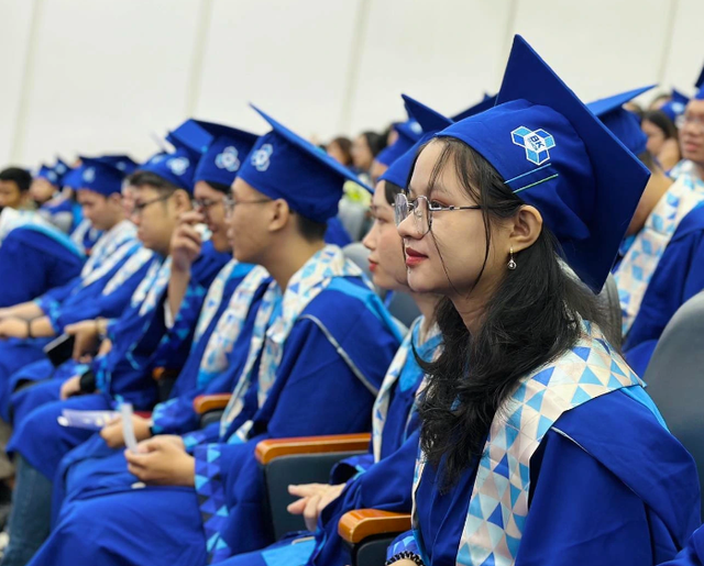 Tính đến đầu năm 2026, có bao nhiêu chương trình đào tạo đạt chuẩn quốc tế? - Ảnh 1.