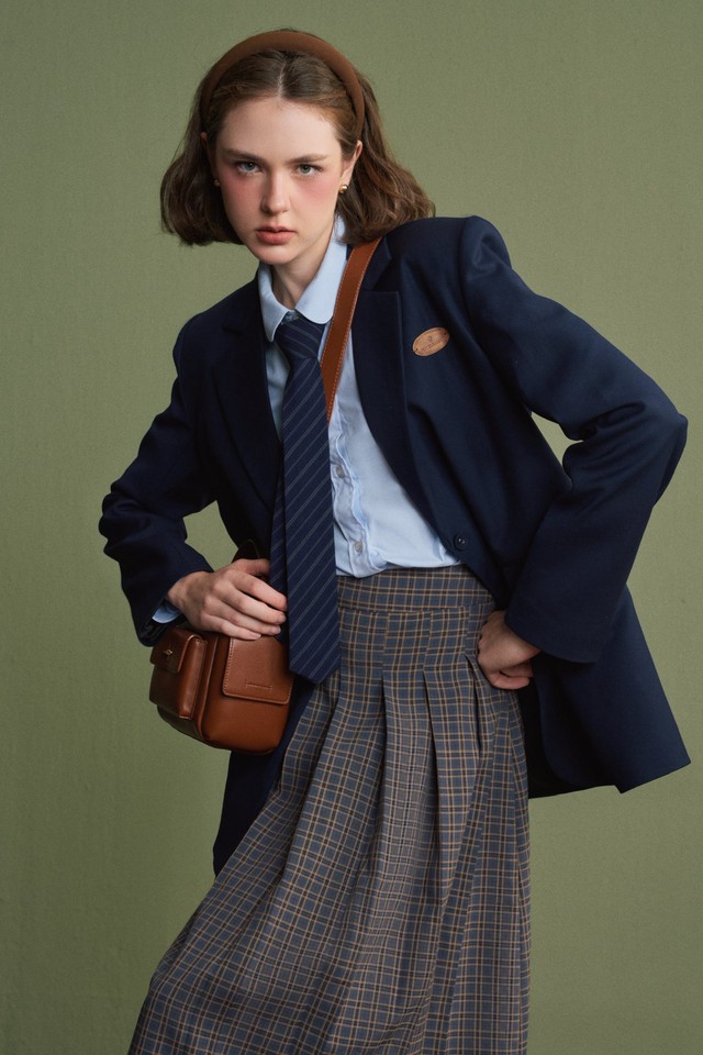 Áo khoác jean, áo phao... vừa mặc có gu vừa chinh phục tiết đông lạnh giá - Ảnh 3.