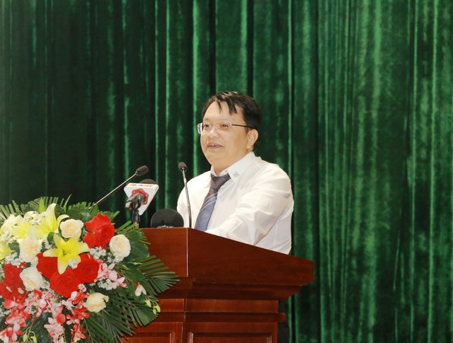 B&iacute; thư Đ&agrave; Nẵng: 'Đồng h&agrave;nh nhưng kh&ocirc;ng bu&ocirc;ng lỏng, hỗ trợ nhưng kh&ocirc;ng dung t&uacute;ng'- Ảnh 1.