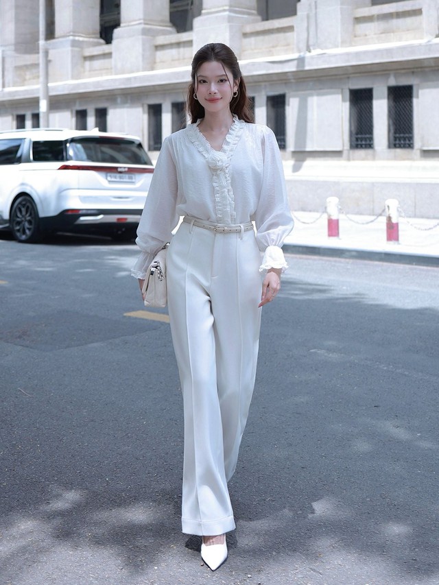 Phong cách lãng mạn 'gây thương nhớ' giữa phố thị - Ảnh 4.