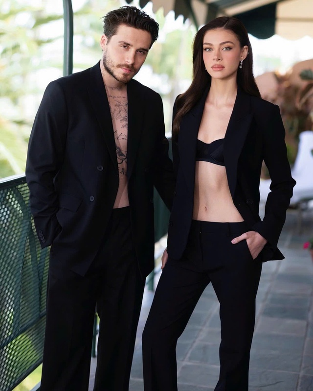 Gia đ&igrave;nh Beckham căng thẳng cực điểm khi Brooklyn gửi thư ph&aacute;p l&yacute; cho cha mẹ - Ảnh 2.