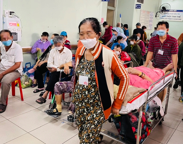 Một bệnh nh&acirc;n ở TP.HCM được quỹ bảo hiểm y tế chi trả hơn 3,5 tỉ đồng- Ảnh 1.