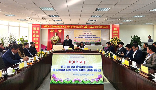 L&acirc;m Đồng k&yacute; kết hợp t&aacute;c truyền th&ocirc;ng với 29 cơ quan b&aacute;o ch&iacute; - Ảnh 1.