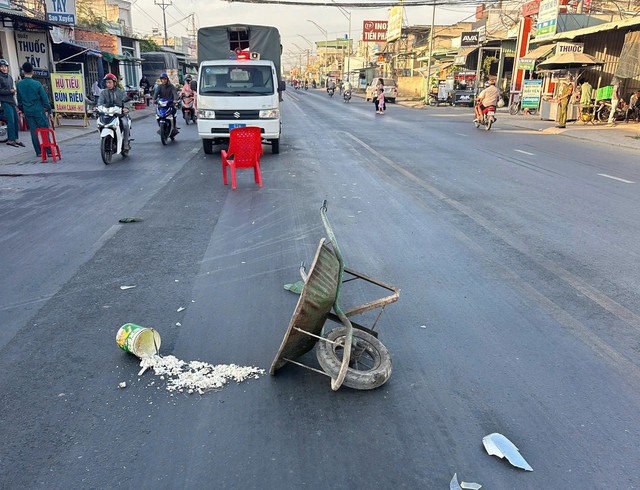 Tây Ninh: Tài xế Hàn Quốc lái ô tô va chạm xe rùa, cụ ông tử vong - Ảnh 1.