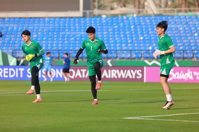 U.23 Việt Nam 0-0 U.23 Kyrgyzstan, VCK ch&acirc;u &Aacute; 2026: Tung đ&ograve;n quyết định - Ảnh 2.