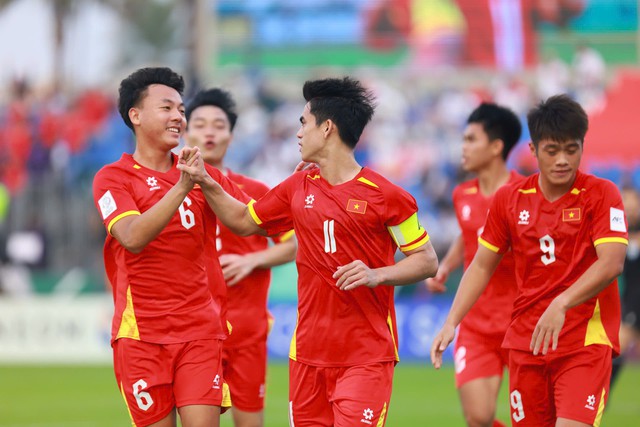 U.23 Việt Nam 1-0 U.23 Kyrgyzstan, VCK ch&acirc;u &Aacute; 2026: Khuất Văn Khang s&uacute;t 11 m ch&iacute;nh x&aacute;c - Ảnh 5.