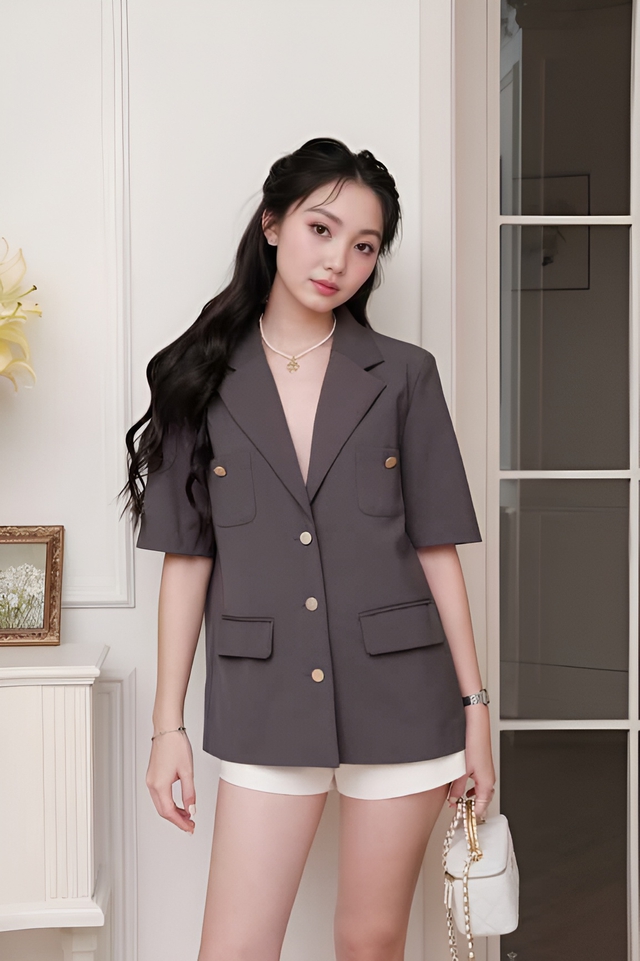 Áo blazer tôn lên nét kiêu kỳ ngày thu - Ảnh 3.