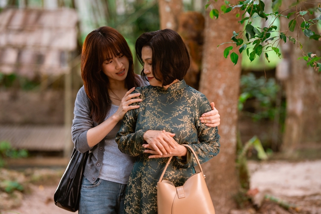 Phương Anh Đ&agrave;o hội ngộ 'người quen', lần hiếm hoi tiết lộ về qu&aacute; khứ - Ảnh 2.